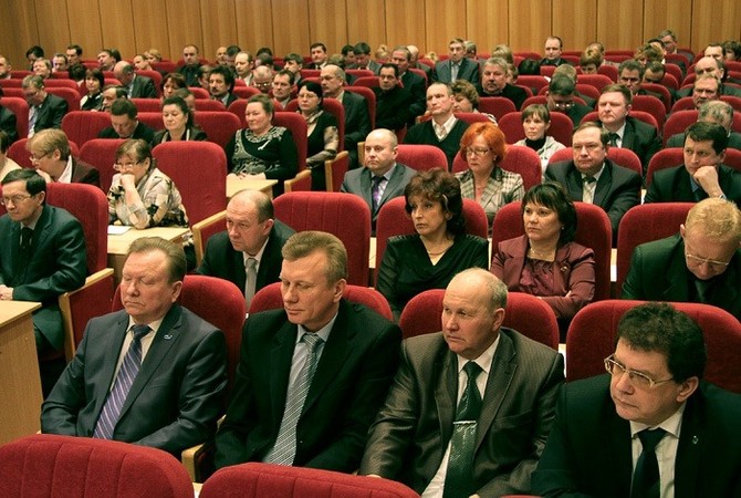 Губернатор н.ю.белых назвал кировских аграриев "настоящими защитниками отечества"